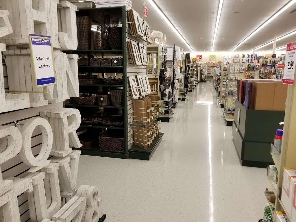 Hobby Lobby | 10247 W. Grand Parkway, South, Richmond, TX 77407, USA | Phone: (281) 313-0272