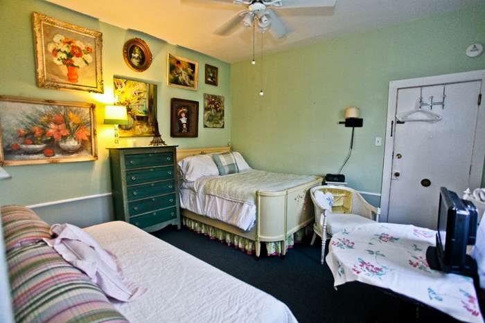 The Windamer Ocean Front Guest House | 23 Ocean Ave, Ocean Grove, NJ 07756, USA | Phone: (732) 775-0066