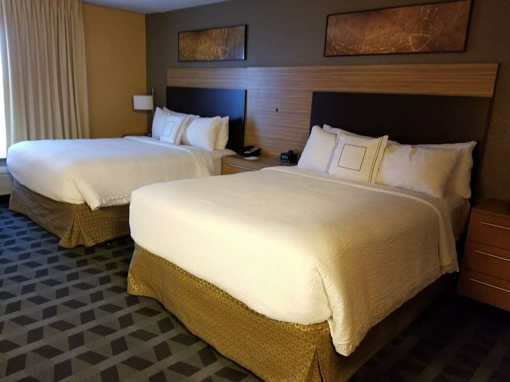 TownePlace Suites by Marriott Kansas City Overland Park | 7020 W 133rd St, Overland Park, KS 66209, USA | Phone: (913) 851-3100