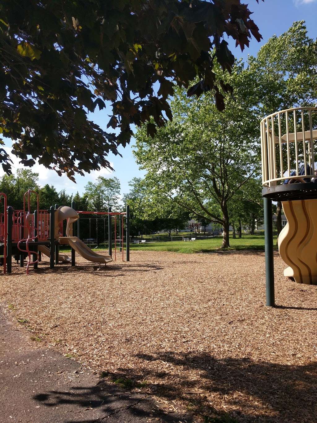 Joe Palaia Park, Playground in 570 Dow Ave, Oakhurst, NJ 07755, USA 