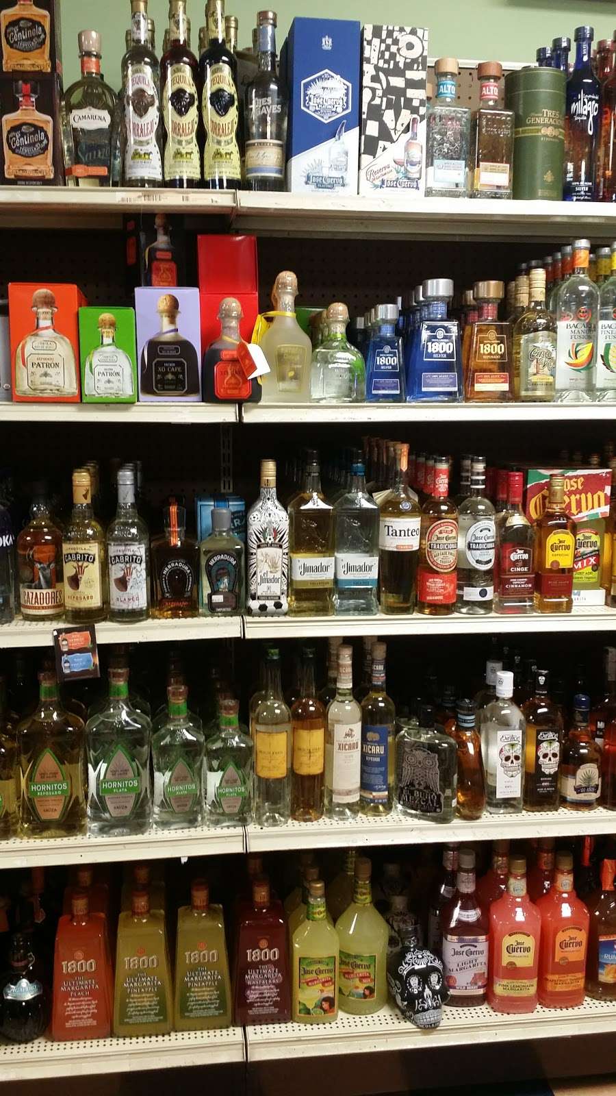 Sams Liquor Store | 82 Fort Dix St, Wrightstown, NJ 08562, USA | Phone: (609) 723-4001