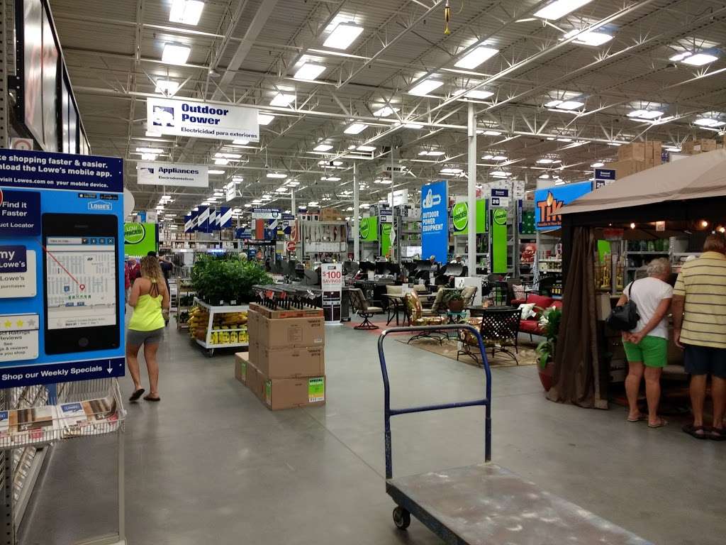 Lowes Home Improvement | 18795 US-441, Mt Dora, FL 32757, USA | Phone: (352) 385-3600