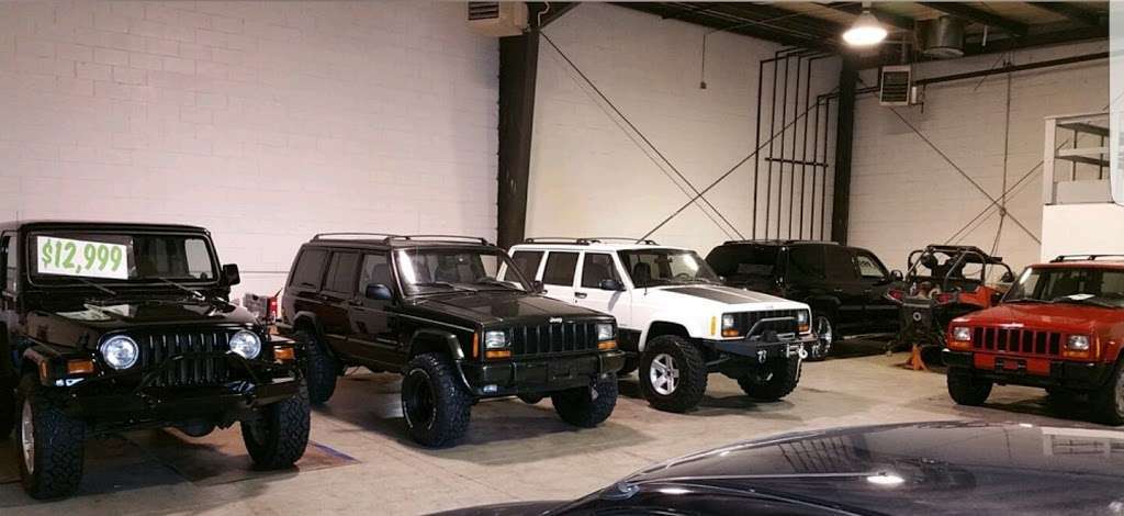 LOW MILE JEEPS, INC. | 2282 Cornell Ave, Montgomery, IL 60538, USA | Phone: (630) 635-5337