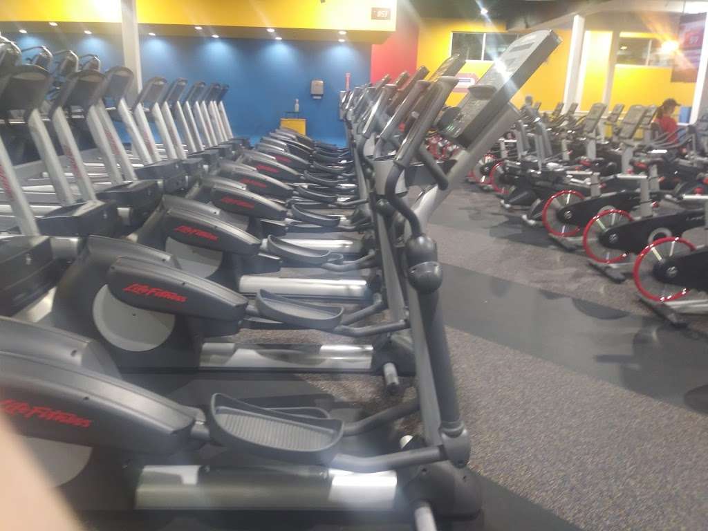 Fitness Connection - Clear Lake | 20761 Gulf Fwy, Webster, TX 77598, USA | Phone: (281) 316-5700