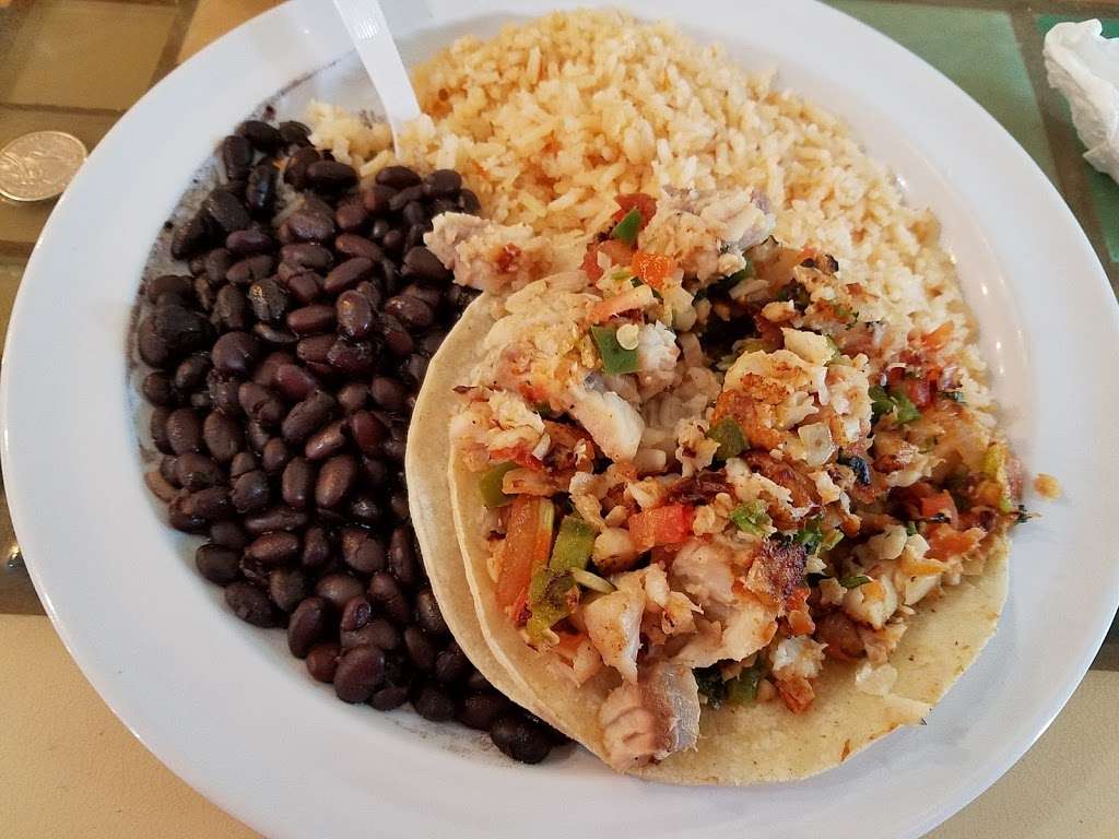 Taqueria Los Amigos | 13070 CA-9, Boulder Creek, CA 95006, USA | Phone: (831) 338-2841