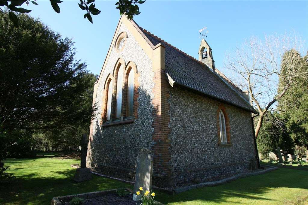 Saint Agatha Woldingham Church of England | Woldingham, Caterham CR3 7JG, UK