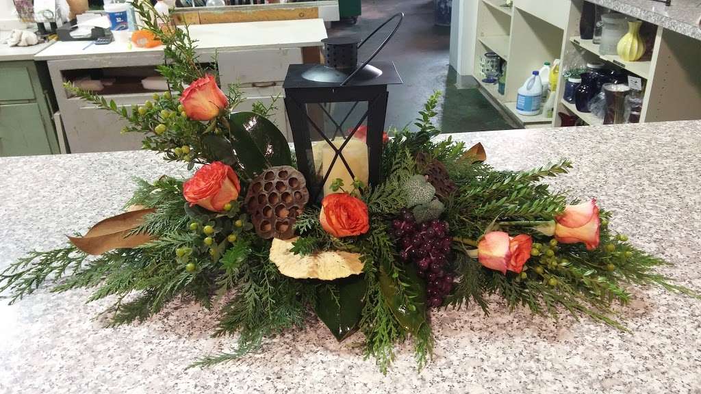 Andrews Florist | 705 E Market St, Indianapolis, IN 46202, USA | Phone: (317) 237-3030