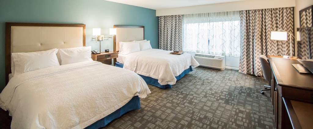 Hampton Inn & Suites Orlando at SeaWorld | 7003 Sea Harbor Dr, Orlando, FL 32821 | Phone: (407) 778-5900