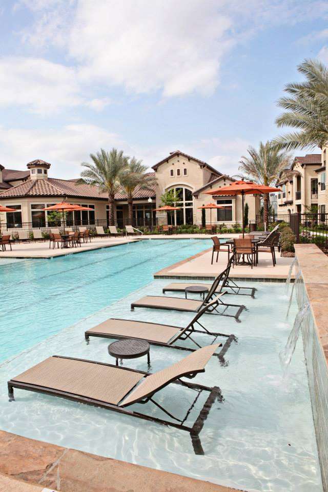 Valencia Place Apartments | 3131 W Bellfort Ave, Houston, TX 77054, USA | Phone: (713) 665-3131