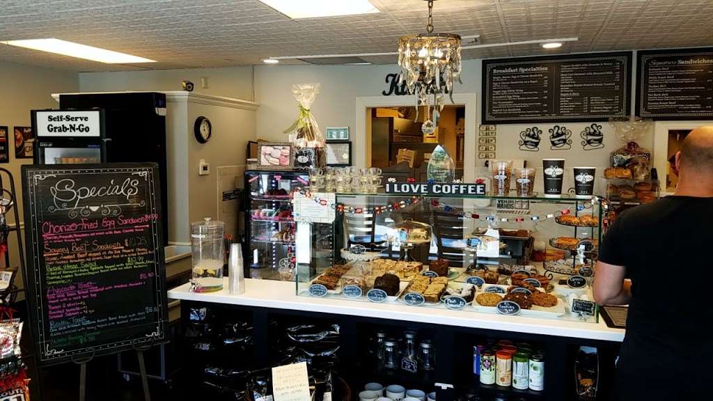 Cafe Xpresso a Coffee Shop & Bakery | 150 S Main St, Newtown, CT 06470, USA | Phone: (203) 304-9955