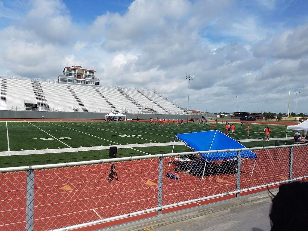 "The Rig" Pearland High School Stadium | 3775 S Main St, Pearland, TX 77581, USA | Phone: (281) 485-3203