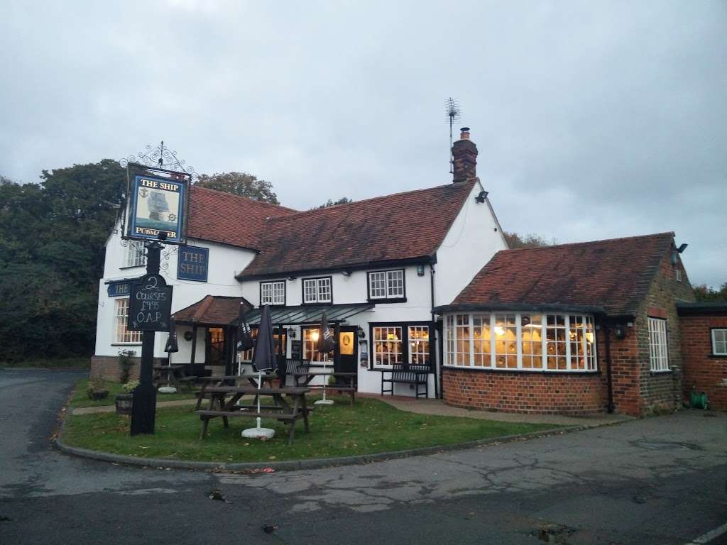 The Ship | Stock Rd, West Hanningfield, Chelmsford CM2 8LB, UK | Phone: 01277 840201