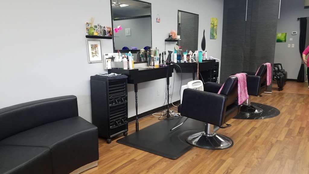 Keelys Hair Salon | 8220 Ritchie Hwy # 2, Pasadena, MD 21122, USA | Phone: (410) 384-7647