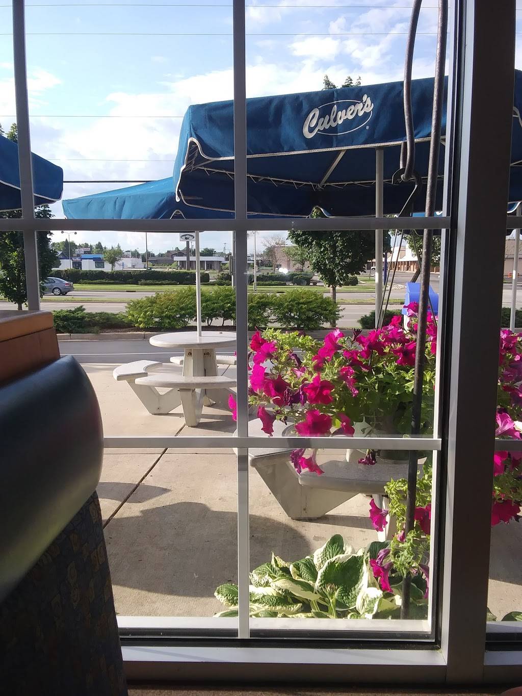 Culvers | 7515 Good Hope Rd, Milwaukee, WI 53223, USA | Phone: (414) 760-0500