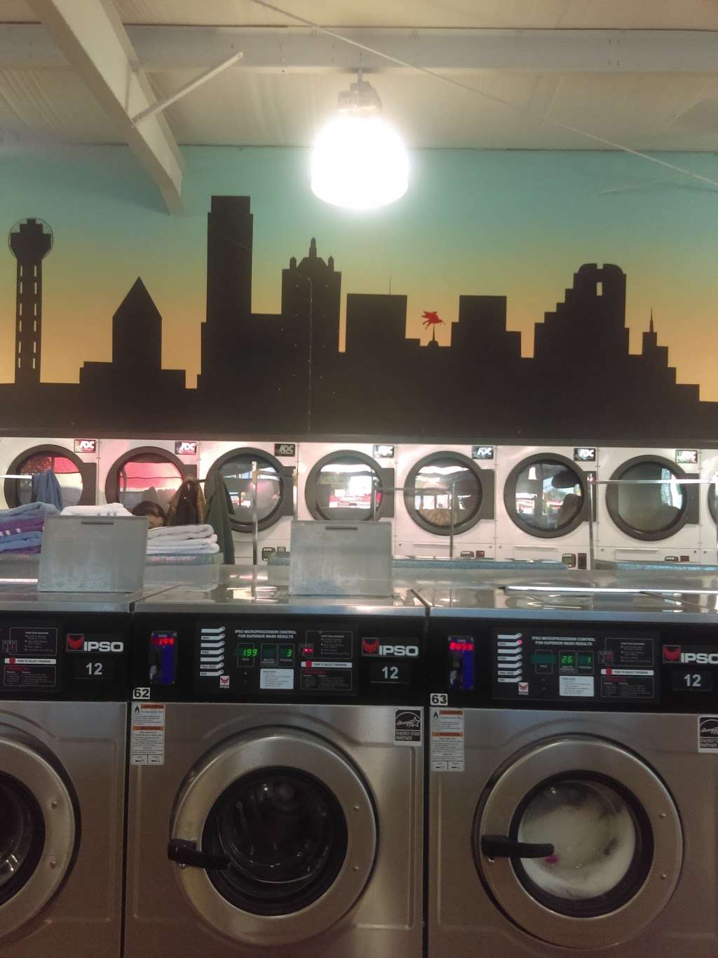 Wash M Dry | 8440 Lake June Rd, Dallas, TX 75217, USA | Phone: (214) 309-3650