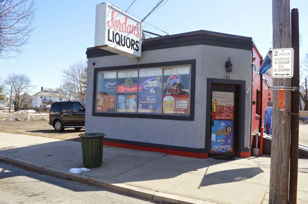 Jordans Liquors | 199 Taunton Ave, East Providence, RI 02914 | Phone: (401) 434-0146