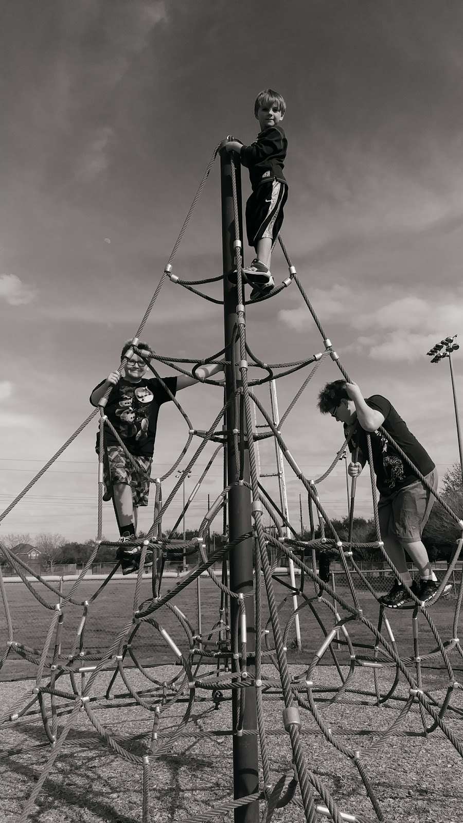 LCPL Garret Gamble Veterans Memorial Park | 4809 New Territory Blvd, Sugar Land, TX 77479, USA