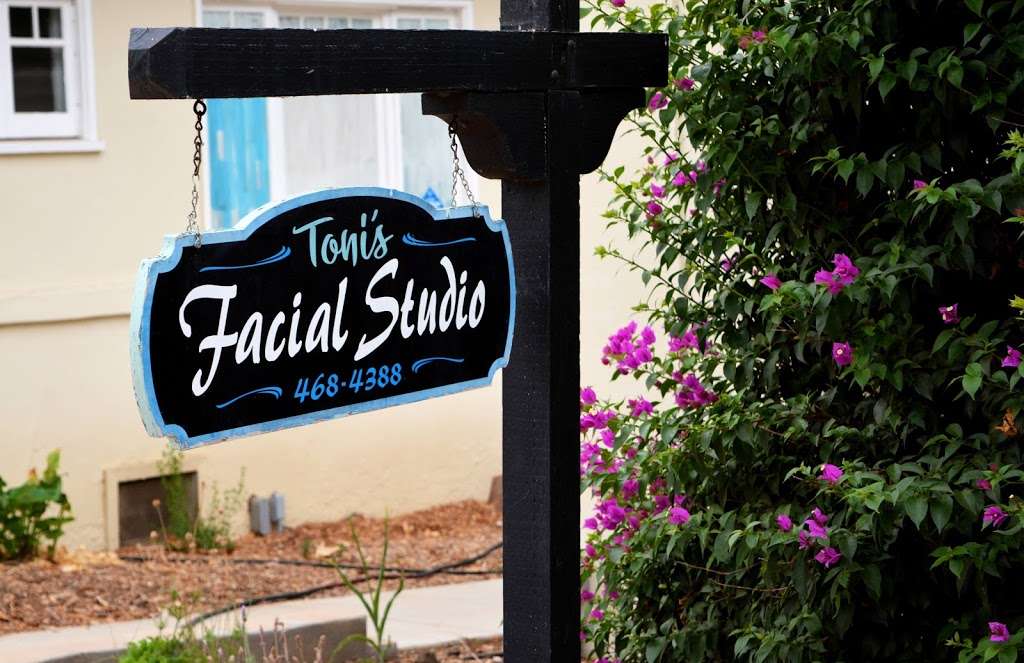 Tonis Facial Studio | 2809 S Mission Rd suite j, Fallbrook, CA 92028, USA | Phone: (760) 468-4388