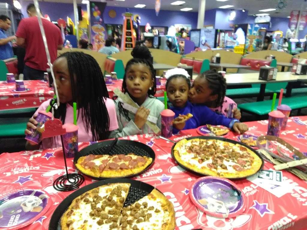 Chuck E. Cheeses | 11920 Southwest Fwy, Stafford, TX 77477 | Phone: (281) 575-9891