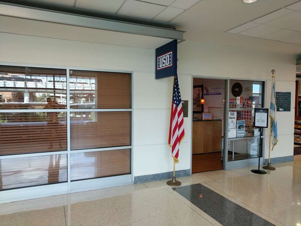 USO Midway | 5700 S Cicero Ave, Chicago, IL 60638, USA | Phone: (773) 582-5852