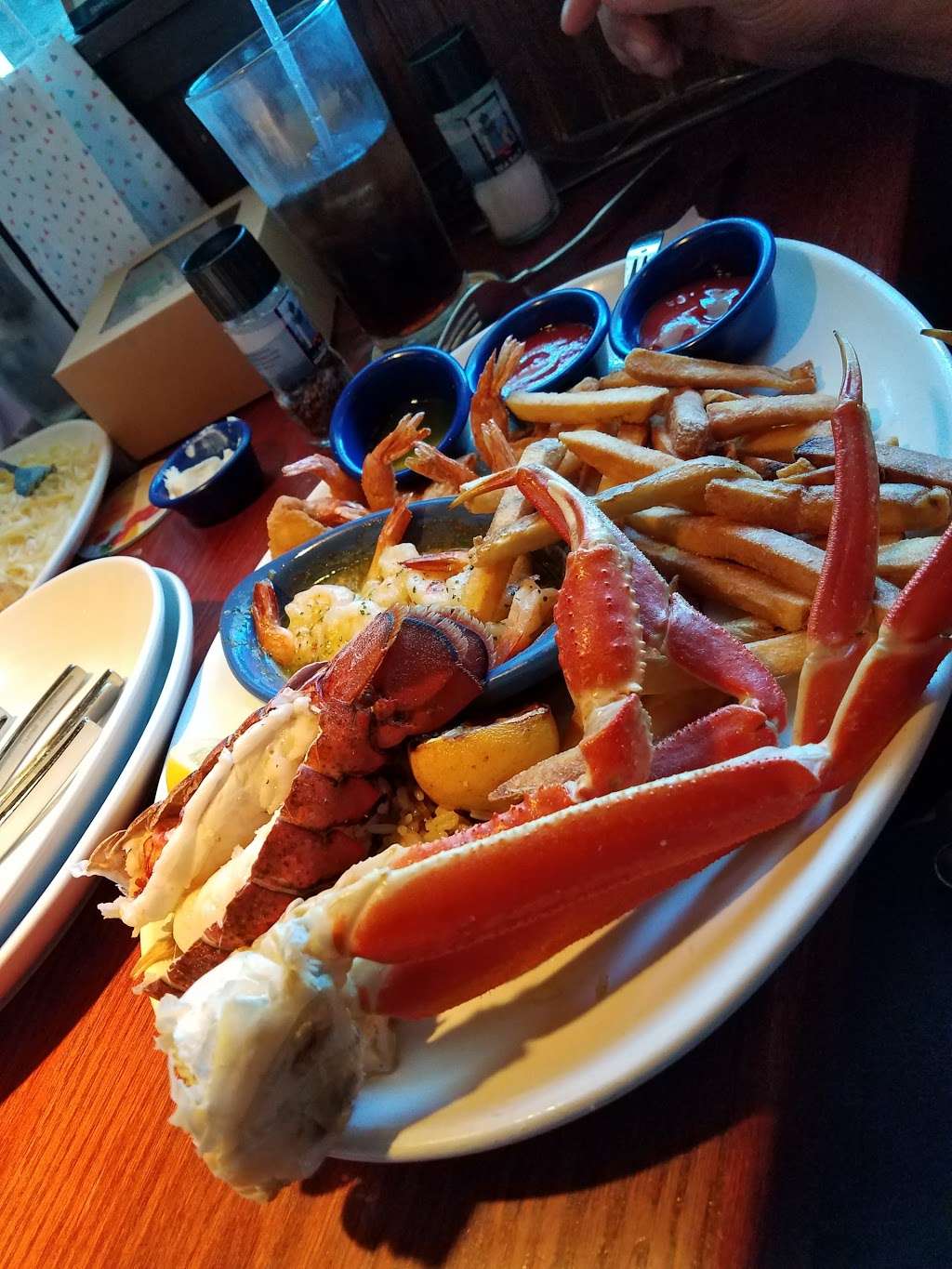 Red Lobster | 20 Towne Center Cir, Sanford, FL 32771 | Phone: (407) 320-0888