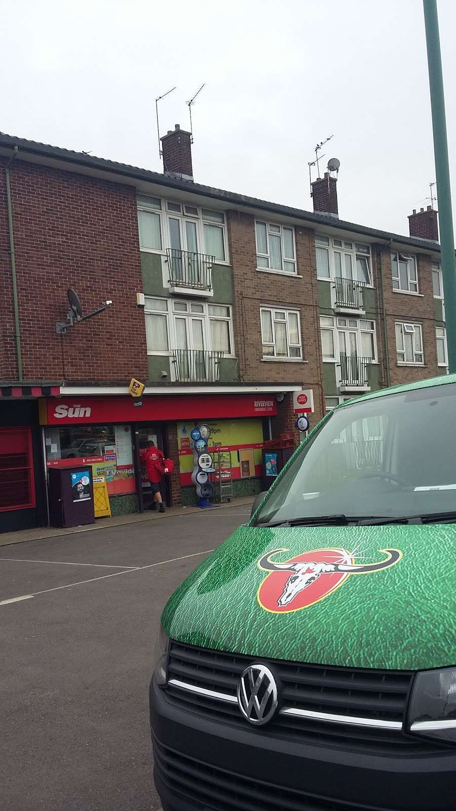 Post Office Local & Riverview Newsagents | 13 Riverview/Henderson Dr, Dartford DA1 5LB, UK | Phone: 01322 271085