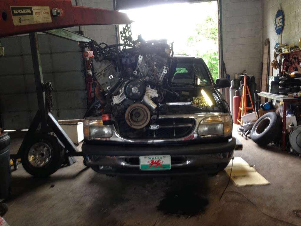 Autobahn Auto Repair | 312 Chestnut St, Mertztown, PA 19539, USA | Phone: (484) 223-6545