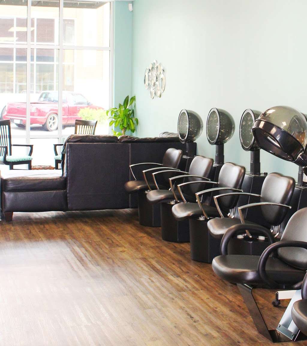 Yuler Salon | 1149 Stonecrest Blvd #108, Tega Cay, SC 29708, USA | Phone: (803) 802-7565