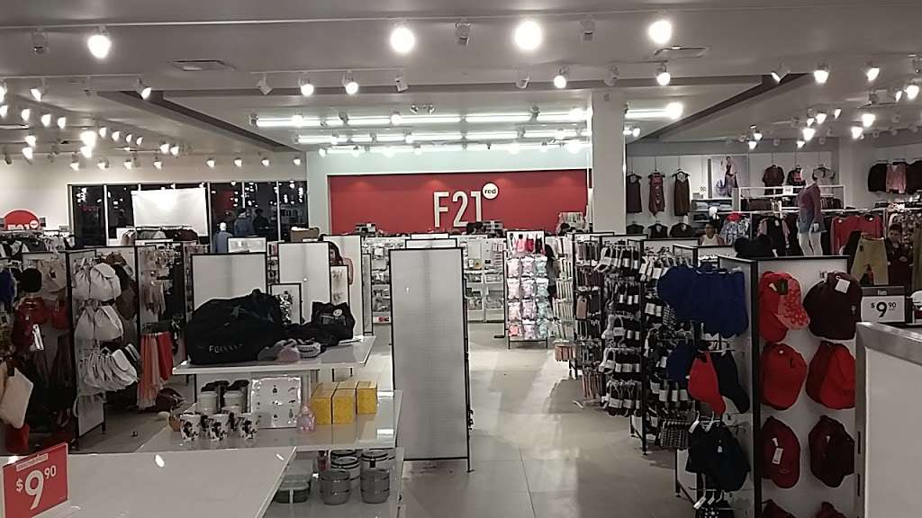 F21 RED | 620 Centerview Blvd, Kissimmee, FL 34741, USA | Phone: (407) 552-0316