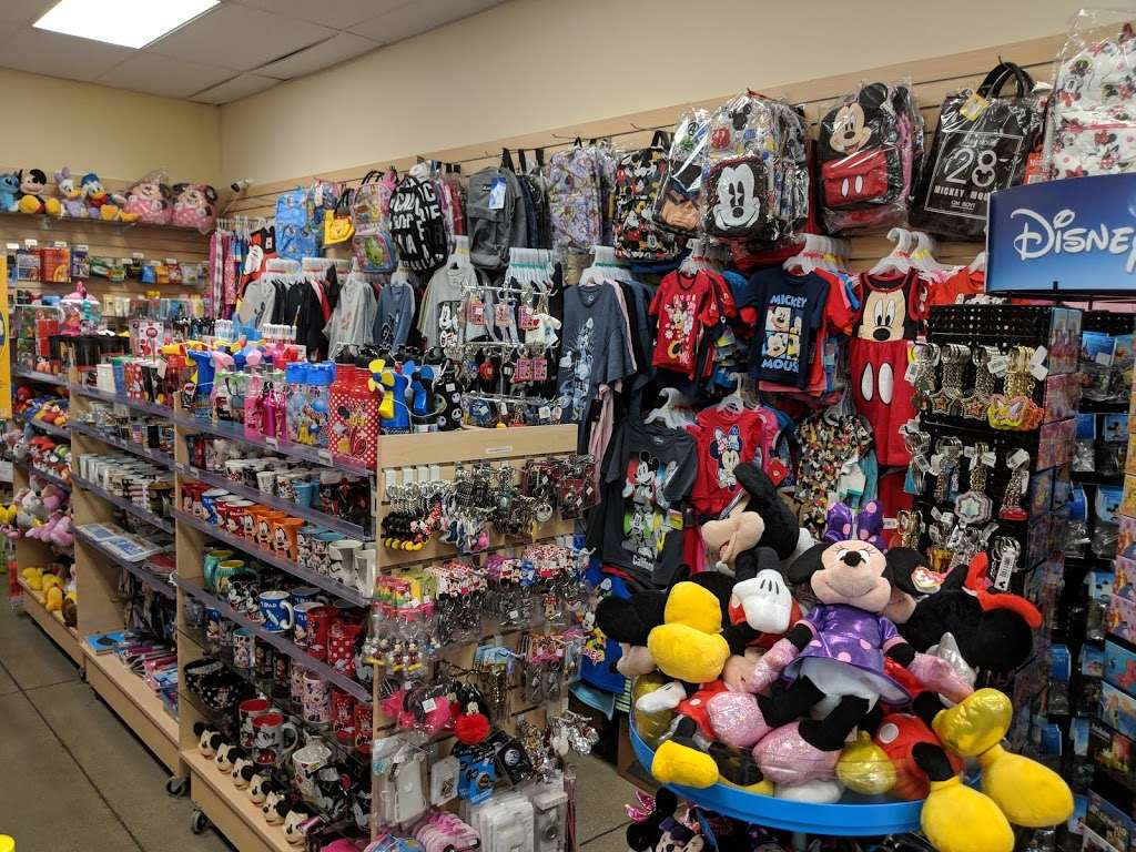 Alpha Gift Mart | 1650 S Harbor Blvd D, Anaheim, CA 92802, USA | Phone: (657) 208-1630