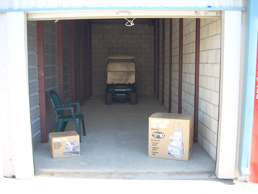 Safeguard Self Storage | 13574 6th Ave, Victorville, CA 92395, USA | Phone: (760) 684-4930