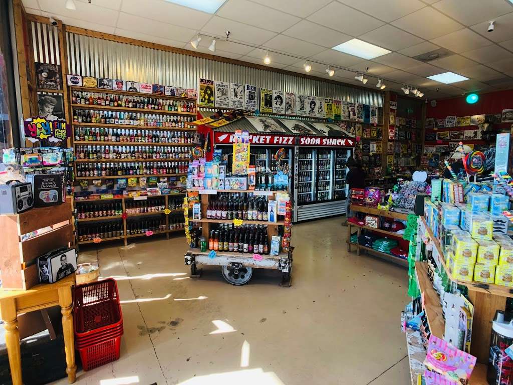 Rocket Fizz | 7620 Katy Fwy #315, Houston, TX 77024 | Phone: (832) 301-3483