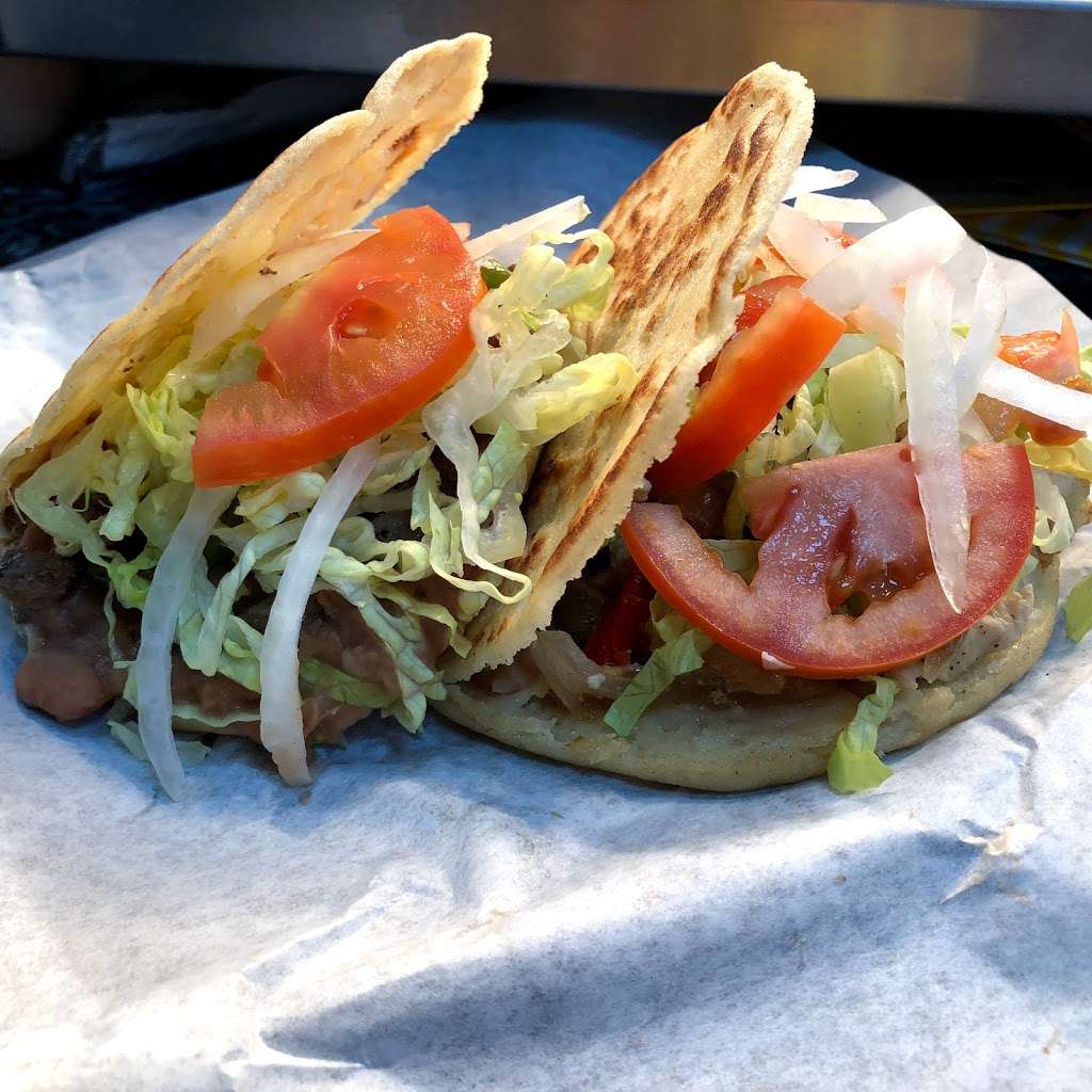 Eight-Thirty Marina | 12155 FM830, Willis, TX 77318, USA | Phone: (936) 701-5167