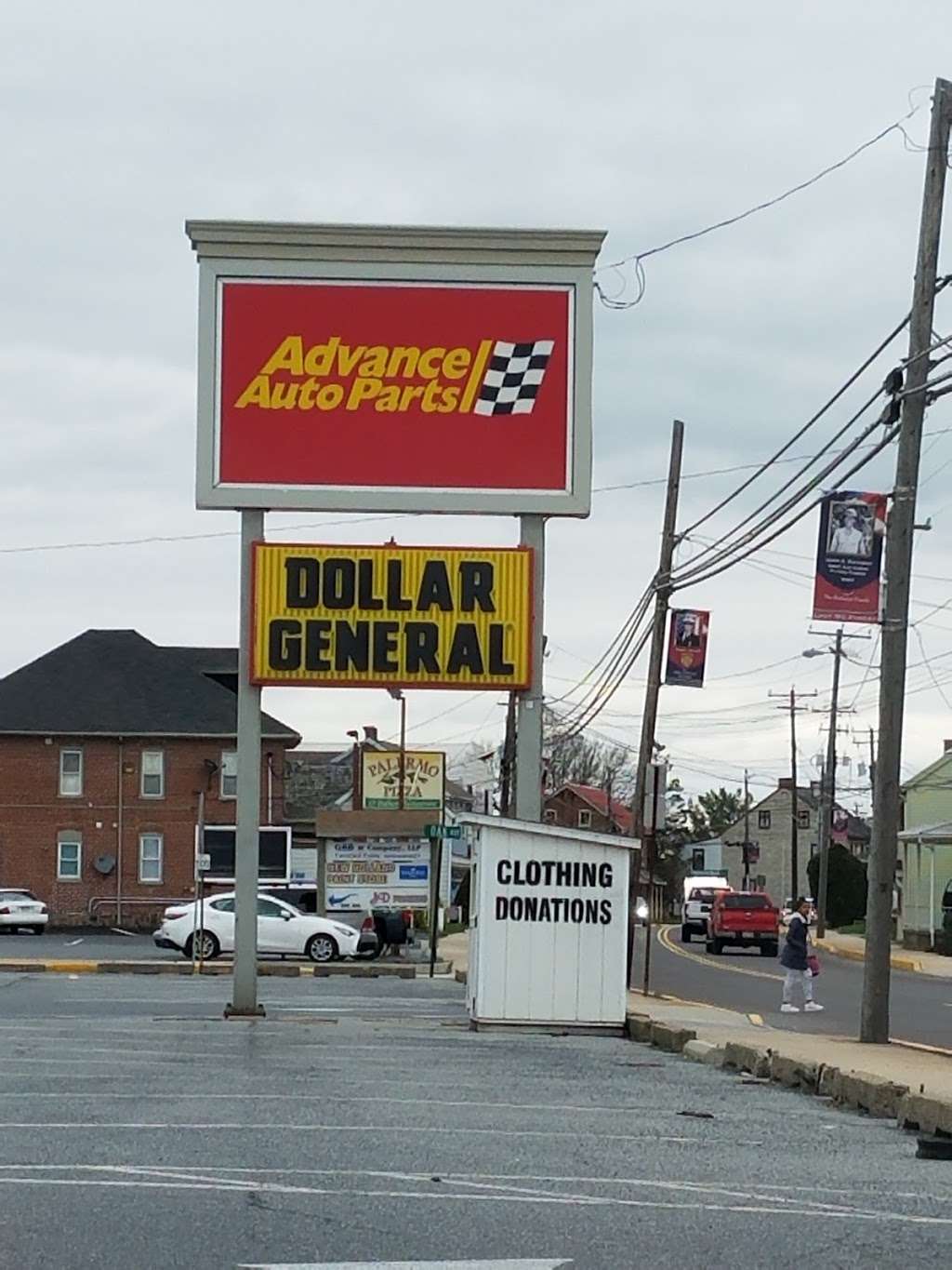 Dollar General | 419 W Main St, New Holland, PA 17557, USA | Phone: (717) 355-2364