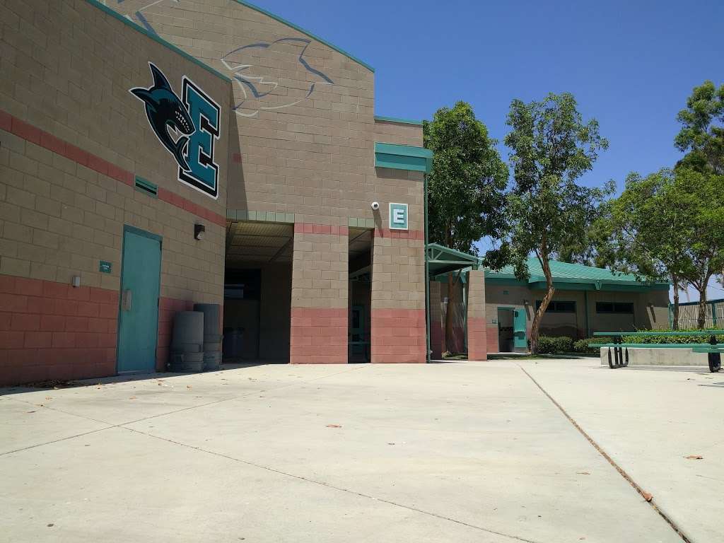 Santiago High School | 1395 E Foothill Pkwy, Corona, CA 92881 | Phone: (951) 739-5600