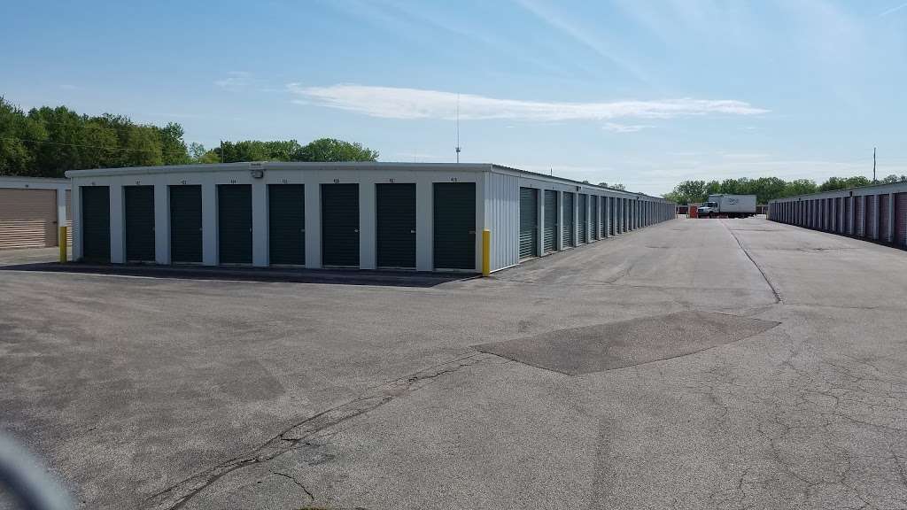 BinTris Moving and Self Storage - Stevensville | 7197 Red Arrow Hwy, Stevensville, MI 49127, USA | Phone: (269) 429-6007