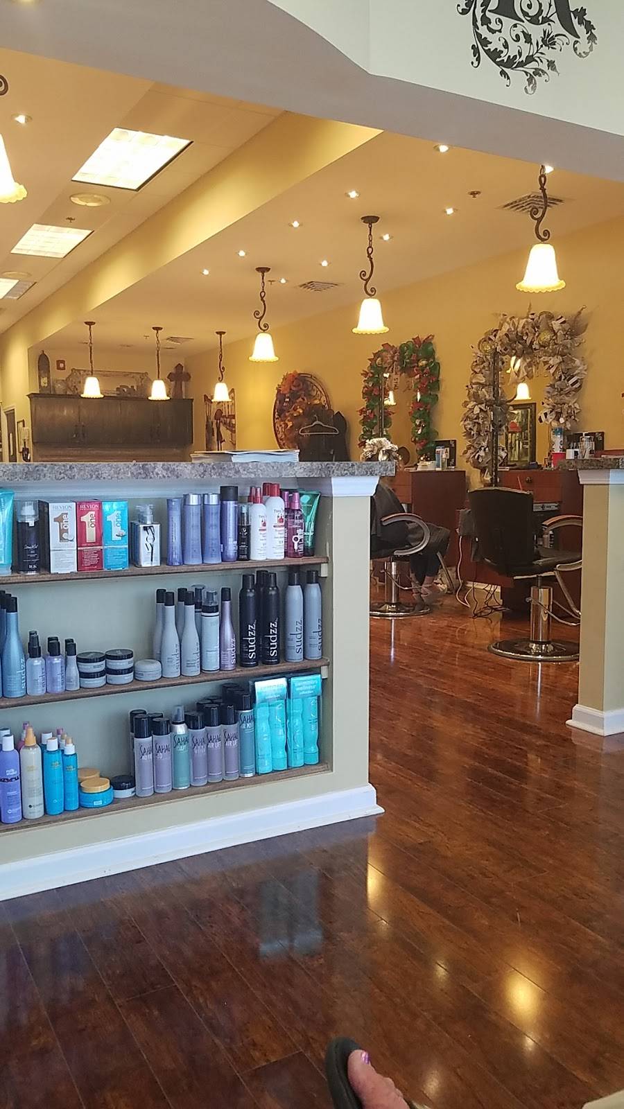 Rococo Hair Studio | 3075 Goodman Rd E #17, Southaven, MS 38672, USA | Phone: (662) 349-7023