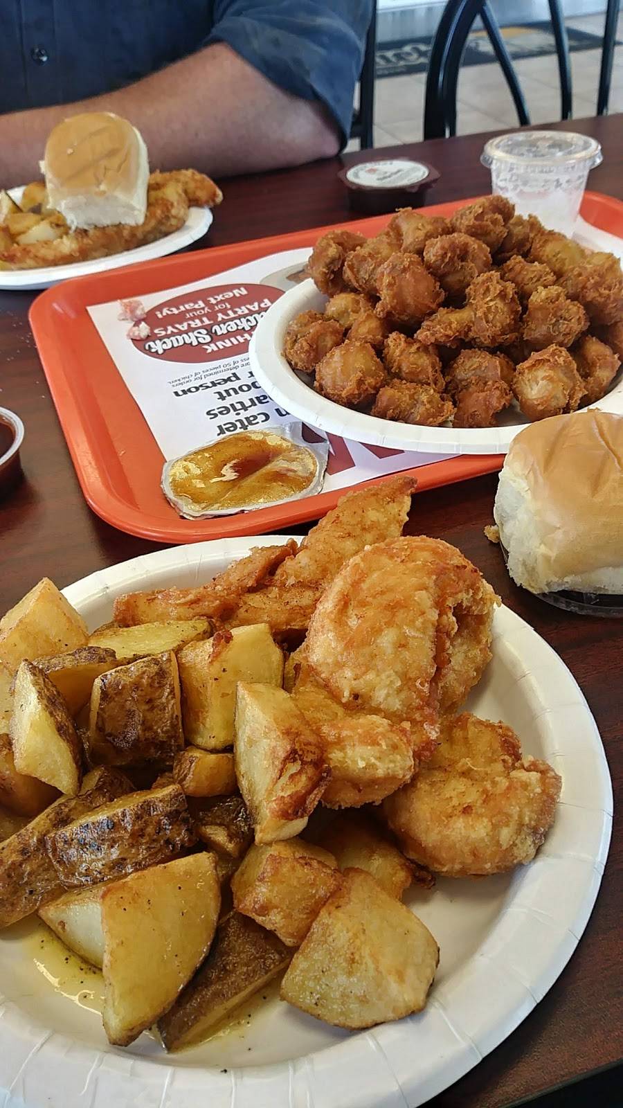 Chicken Shack Riverview | 17168 M-85, Riverview, MI 48193, USA | Phone: (734) 284-1111