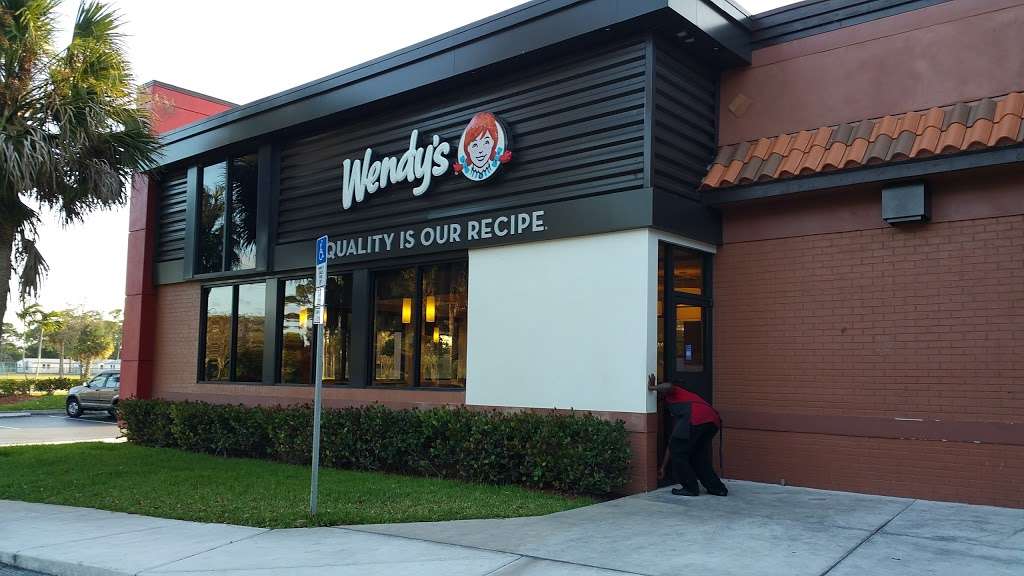 Wendys | 11383 W Palmetto Park Rd, Boca Raton, FL 33428, USA | Phone: (561) 218-0091