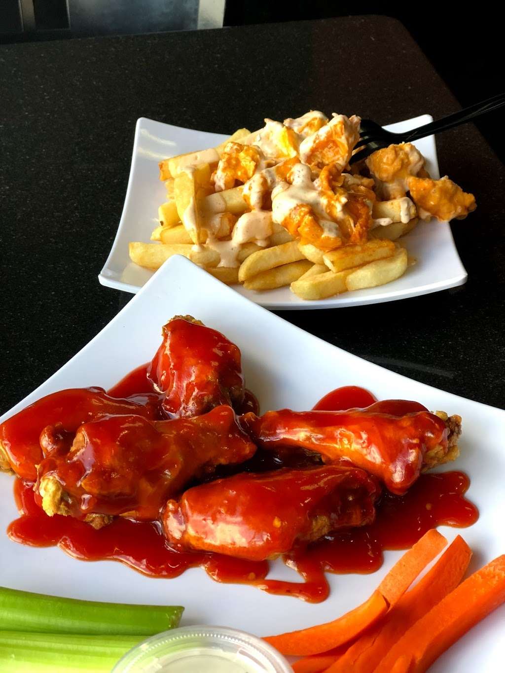 Wings Empire | 4737 Federal Blvd, San Diego, CA 92102, USA | Phone: (619) 255-1697