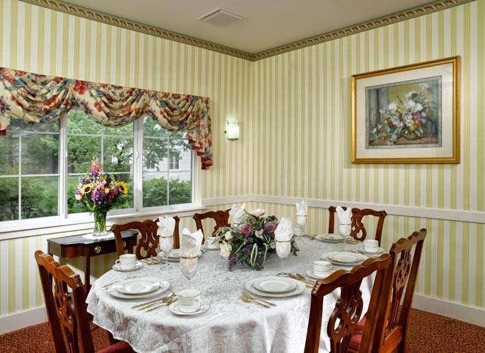 Atria Virginia Beach | 1628 Old Donation Pkwy, Virginia Beach, VA 23454, USA | Phone: (757) 496-8001