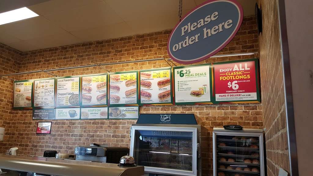 Subway Restaurants | 11602 Cutten Rd, Houston, TX 77066, USA | Phone: (281) 866-0300