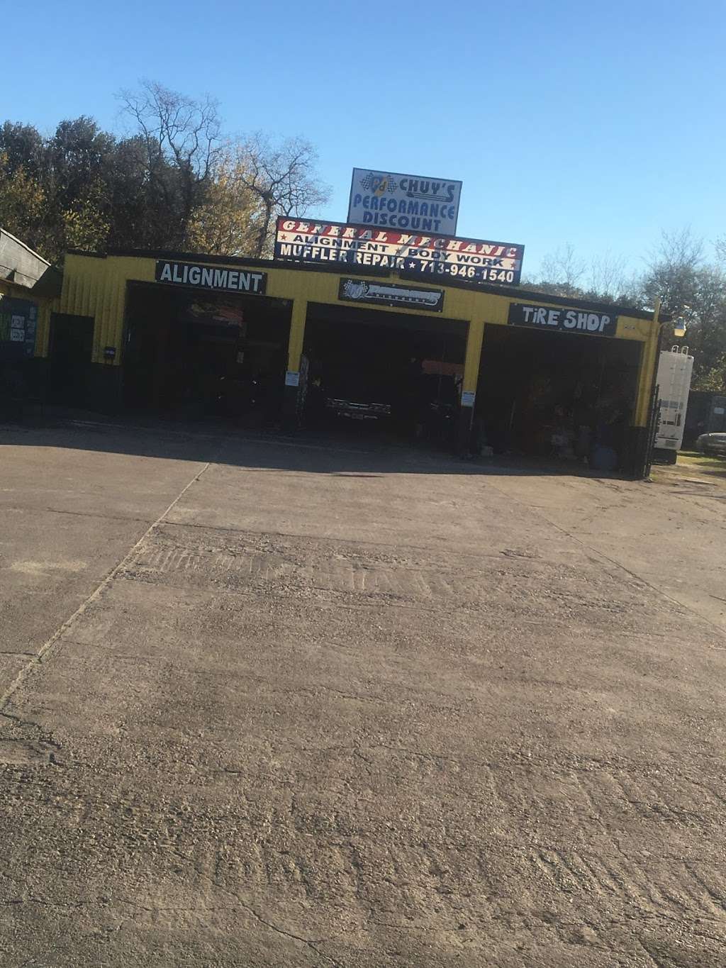 Crazy Tires | 2505 Shaver St, Pasadena, TX 77502, USA | Phone: (832) 518-9325