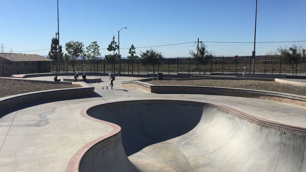 Fontana North Skate Park | 5553 Lytle Creek Rd, Fontana, CA 92336, USA | Phone: (909) 899-5320
