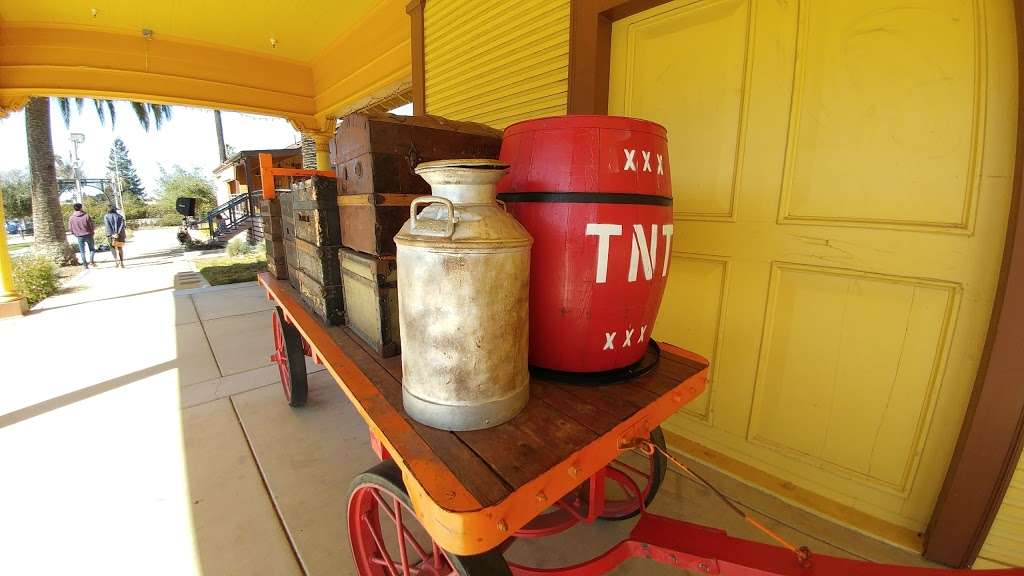 Niles Train Plaza | 37444-37468 Niles Blvd, Fremont, CA 94536, USA