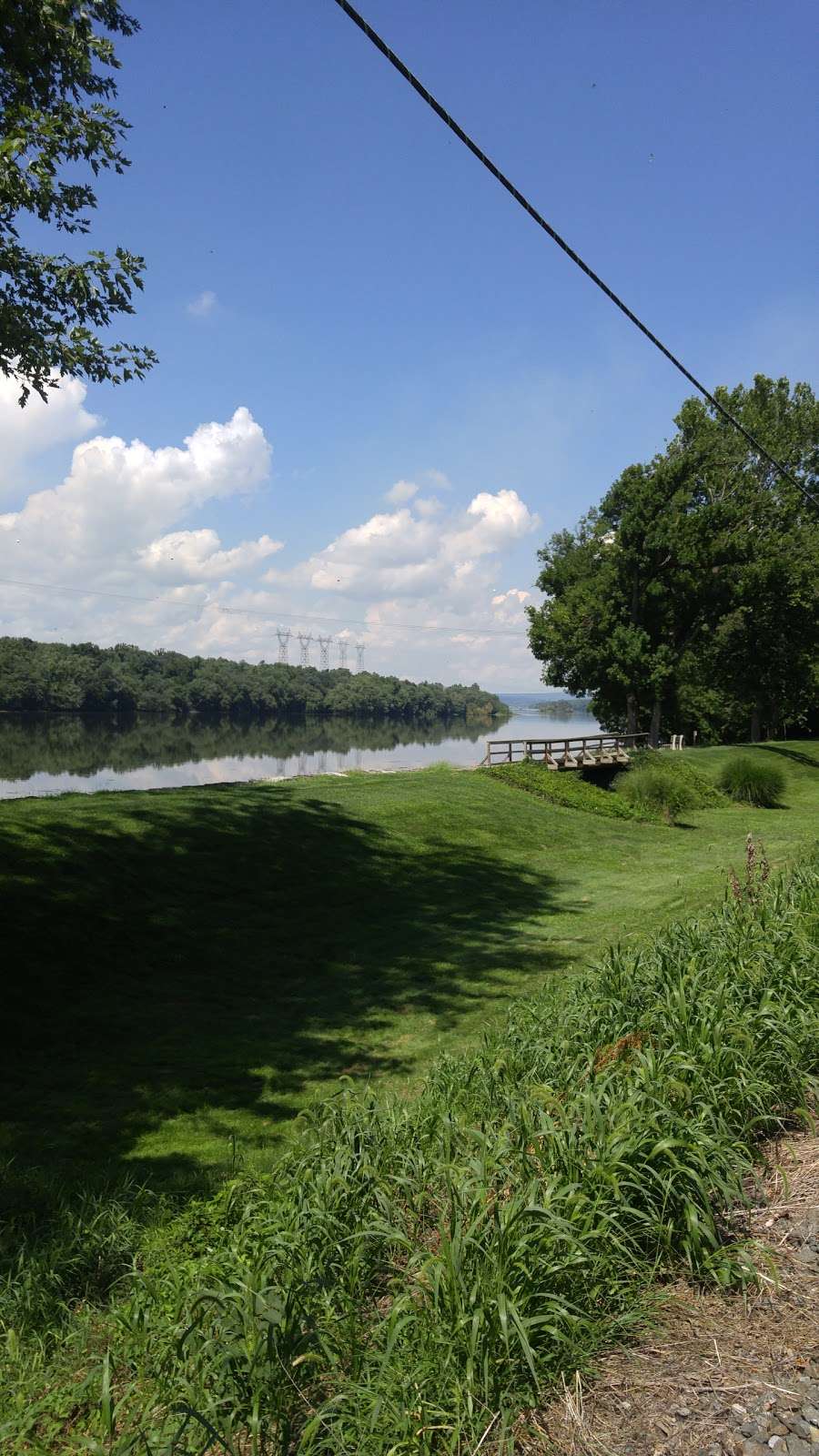 Bainbridge Public Boat Launch | 233 N Front St #2, Bainbridge, PA 17502, USA