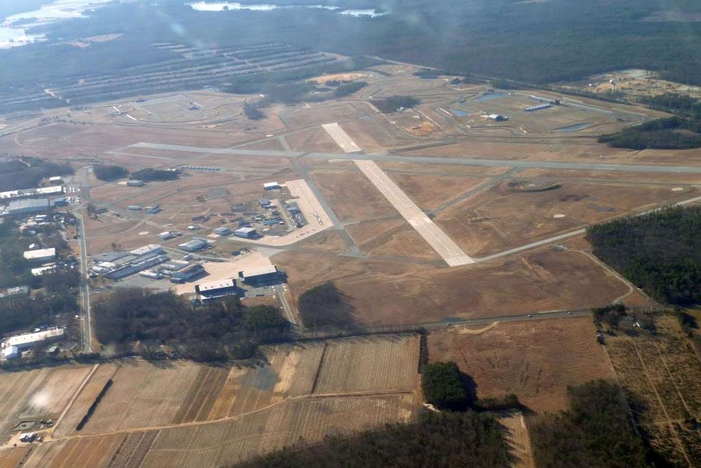 Millville Executive Airport | 104 Leddon St, Millville, NJ 08332, USA | Phone: (856) 825-1244