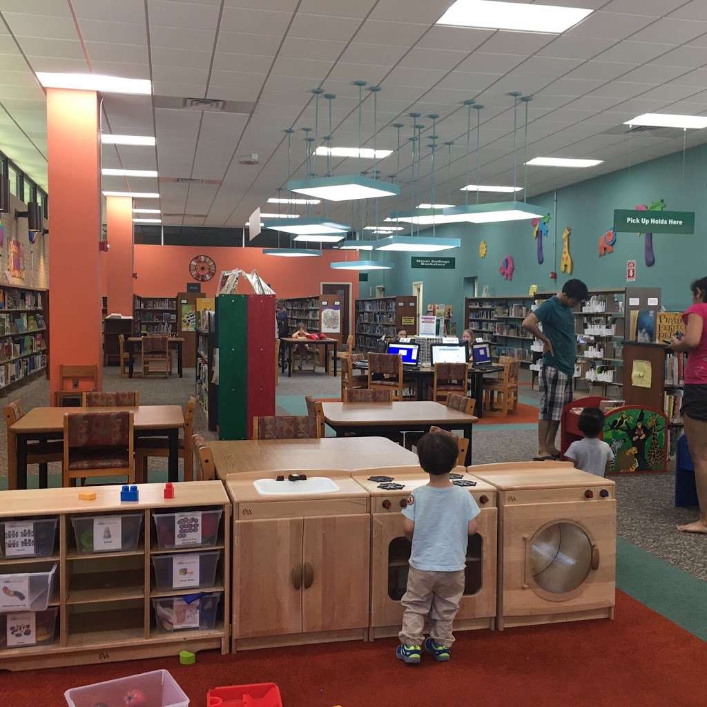 Greenbelt Branch Library, PGCMLS | 11 Crescent Rd, Greenbelt, MD 20770 | Phone: (301) 345-5800