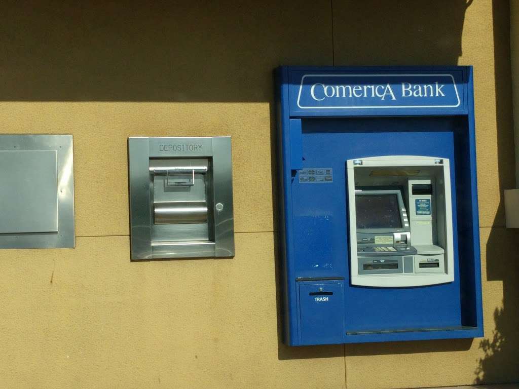 Comerica Bank - ATM | 23718-B El Toro Rd, Lake Forest, CA 92630, USA | Phone: (800) 522-2265