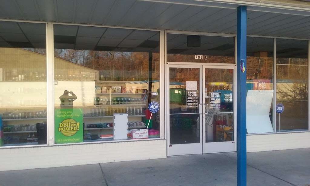 Dollar Store | 701 B North Side Plaza Shopping Center of, Elkton, MD 21921, USA